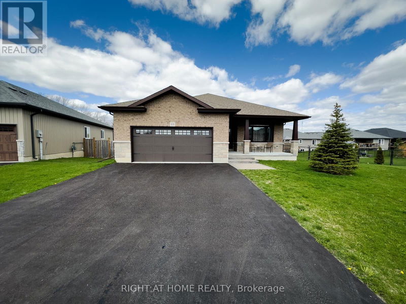 15 Spartan Court  Quinte West, K8V0G5 | Image 1