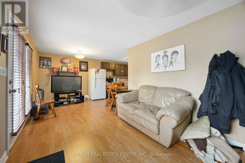 567 Duncan Street  Chatham-Kent (Wallaceburg), N8A4E9 | Image 9