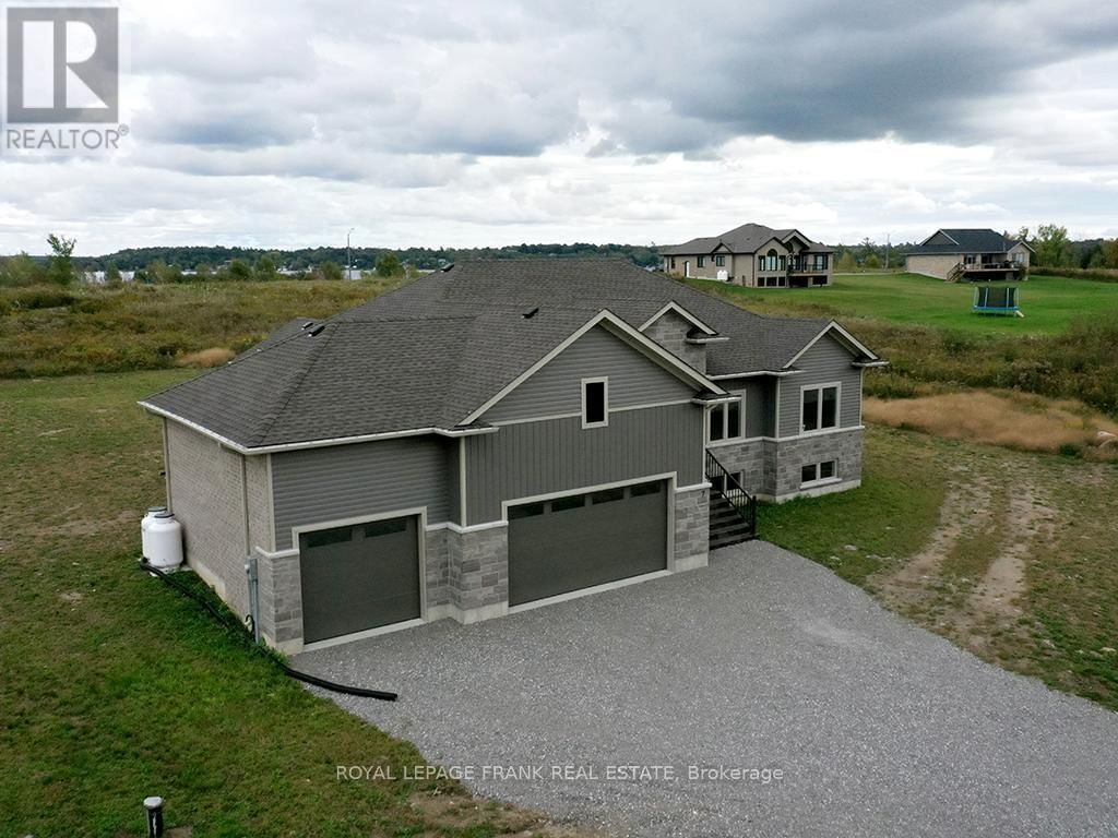 7 NIPIGON STREET Image 32