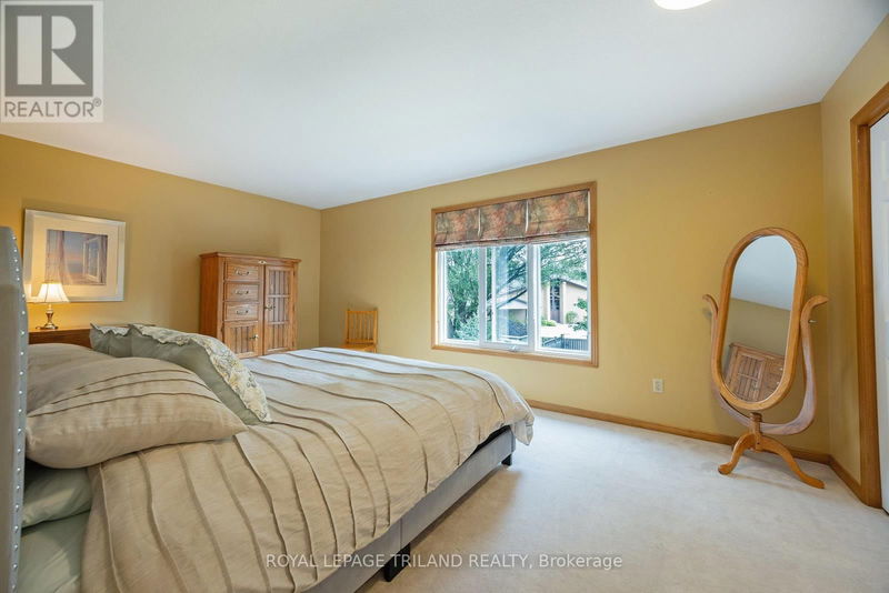 10 Timberlane Crescent  St. Thomas, N5P4G9 | Image 18