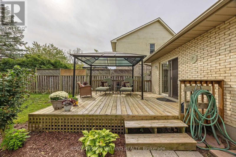 10 Timberlane Crescent  St. Thomas, N5P4G9 | Image 30