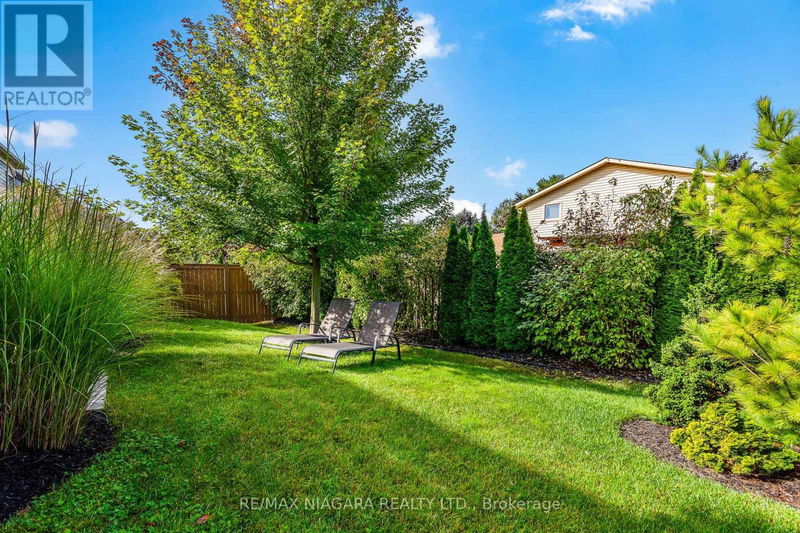 82 Brock Street  Niagara-on-the-Lake (Town), L0S1J0 | Image 38