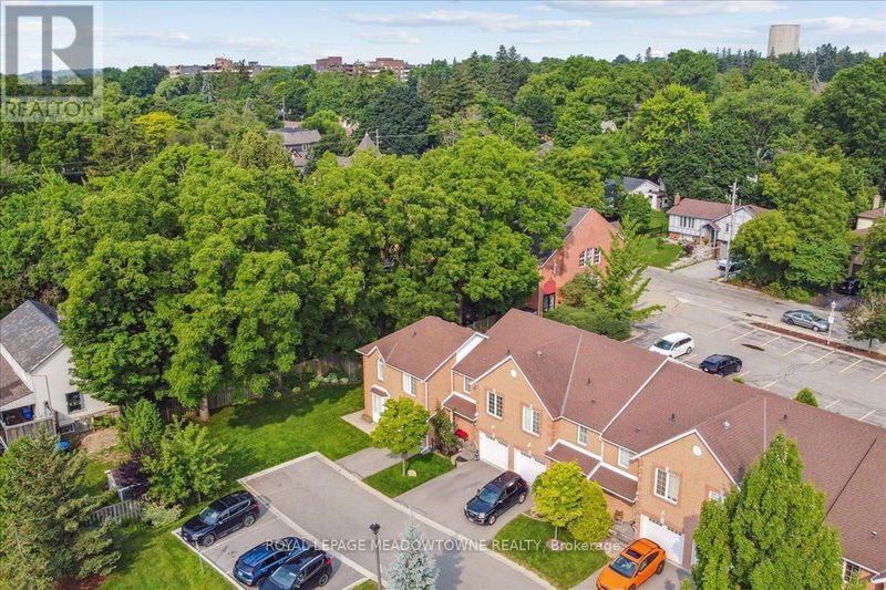  7 - 4 Victoria Street South Hamilton (Waterdown), L8B1B3 | Image 20