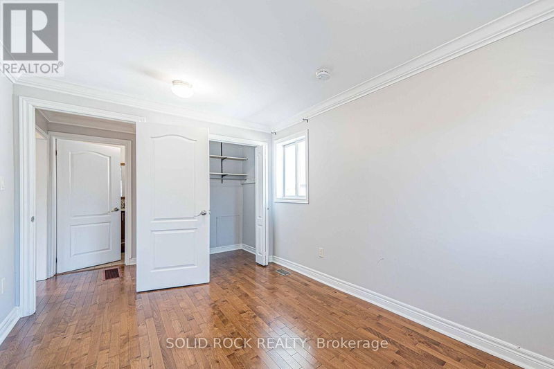 205 Ivon Avenue  Hamilton (Normanhurst), L8H5S9 | Image 14