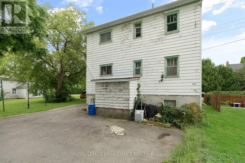 319 Dufferin Avenue  Quinte West, K8V5G5 | Image 14