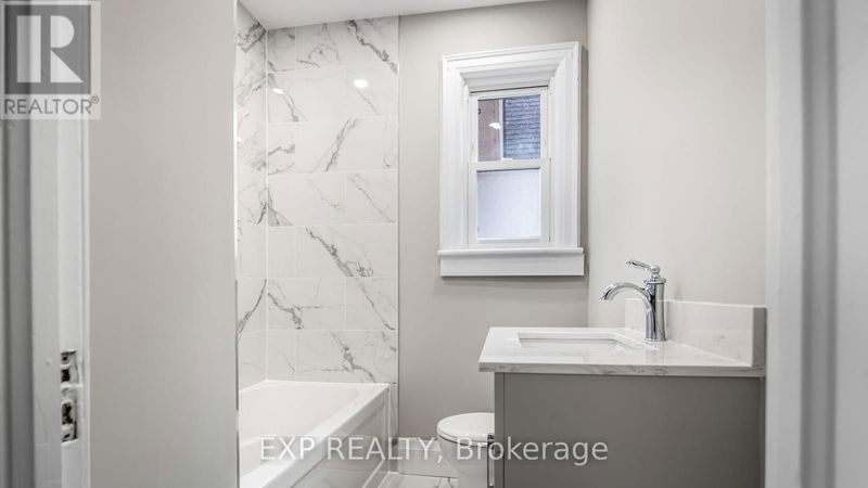 139 Longwood Road North Hamilton (Westdale), L8S3V8 | Image 6