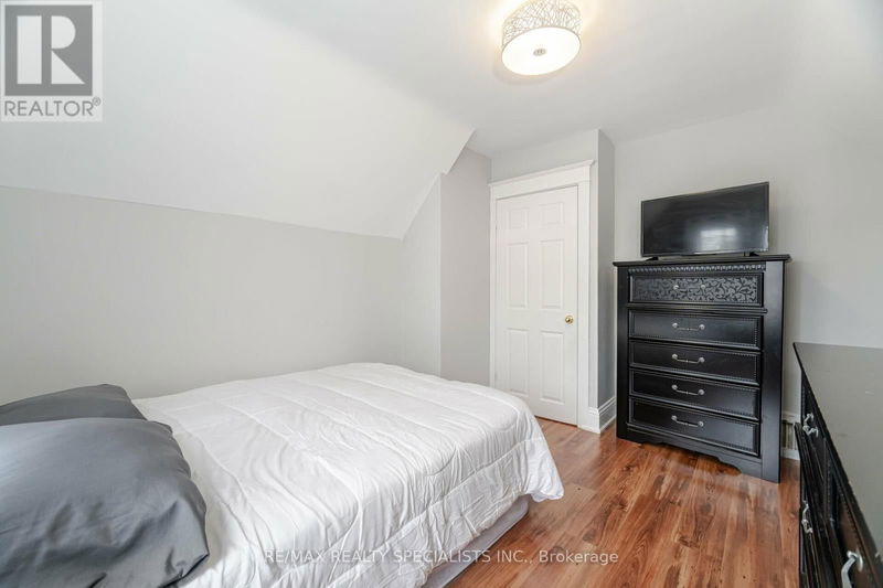 200 Paling Avenue  Hamilton (Homeside), L8H5J7 | Image 25