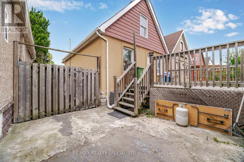 200 Paling Avenue  Hamilton (Homeside), L8H5J7 | Image 38