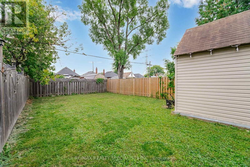 200 Paling Avenue  Hamilton (Homeside), L8H5J7 | Image 39