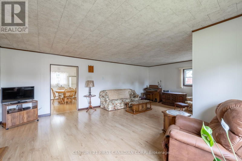 38 York Street West Chatham-Kent (Ridgetown), N0P2C0 | Image 12