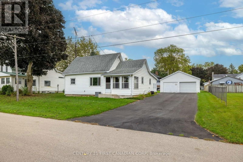 38 York Street West Chatham-Kent (Ridgetown), N0P2C0 | Image 2