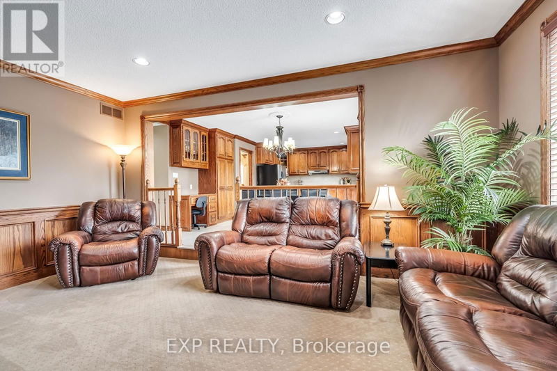 7689 Mount Carmel Boulevard  Niagara Falls, L2H2Y3 | Image 14