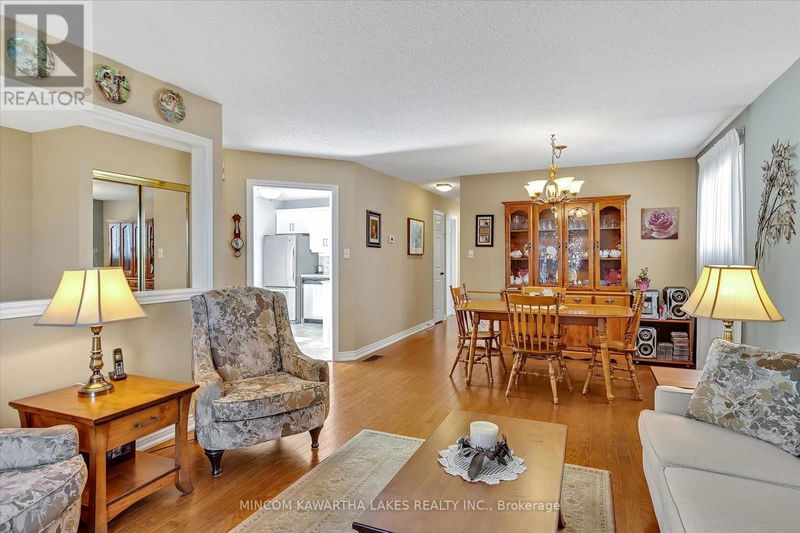 2121 Easthill Drive  Peterborough (Ashburnham), K9L1Y8 | Image 11