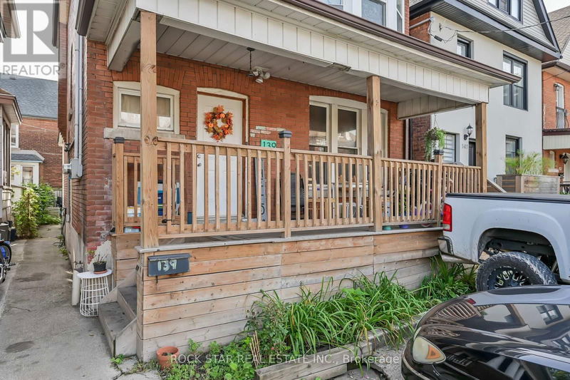 139 Balsam Avenue South Hamilton (St. Clair), L8M3B6 | Image 2