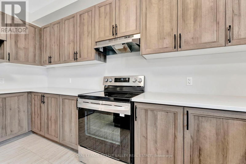 104 Sass Crescent  Brant (Paris), N3L0A9 | Image 17