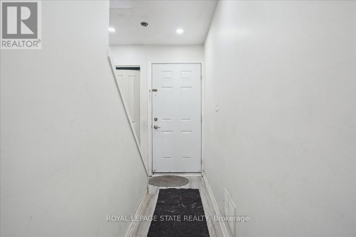 12 - 36 GREENDALE DRIVE Image 7