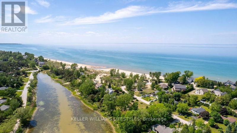 7403 SANDERSON Road  Lambton Shores (Port Franks), N0M2L0 | Image 32