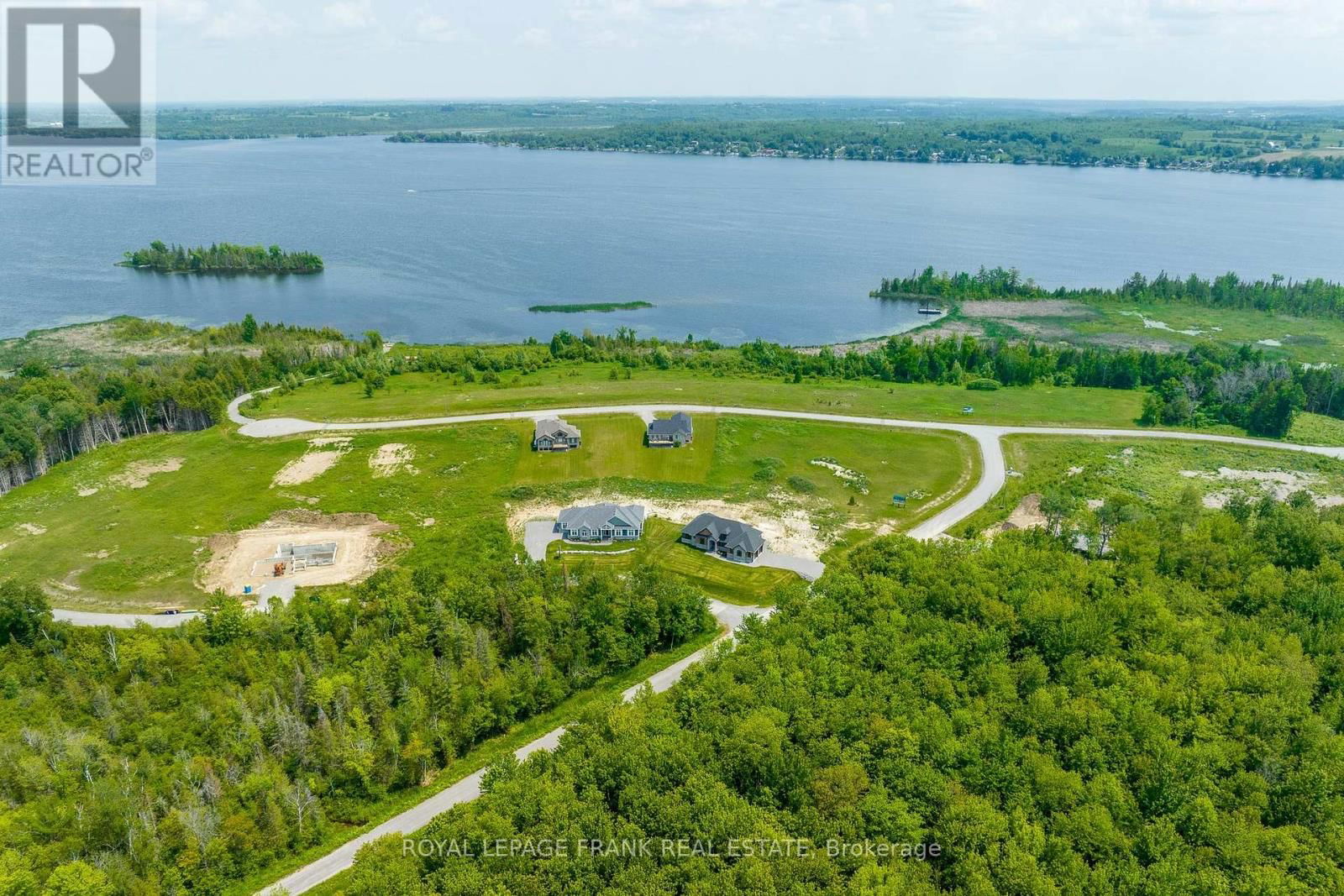 11 NIPIGON STREET Image 4