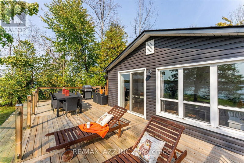 33 Hillcrest Avenue  Kawartha Lakes, K0M2B0 | Image 29