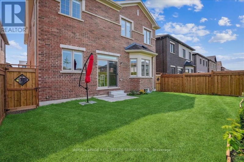 81 Granite Ridge Trail  Hamilton (Waterdown), L8B1Y6 | Image 37