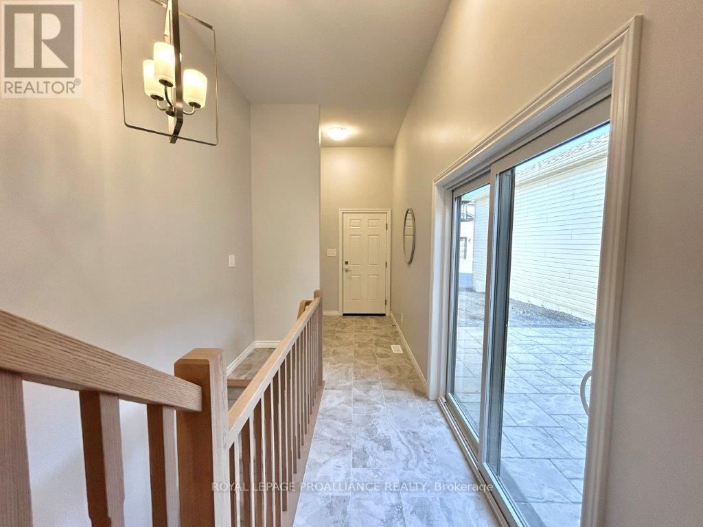 41 ATHABASKA DRIVE Image 18