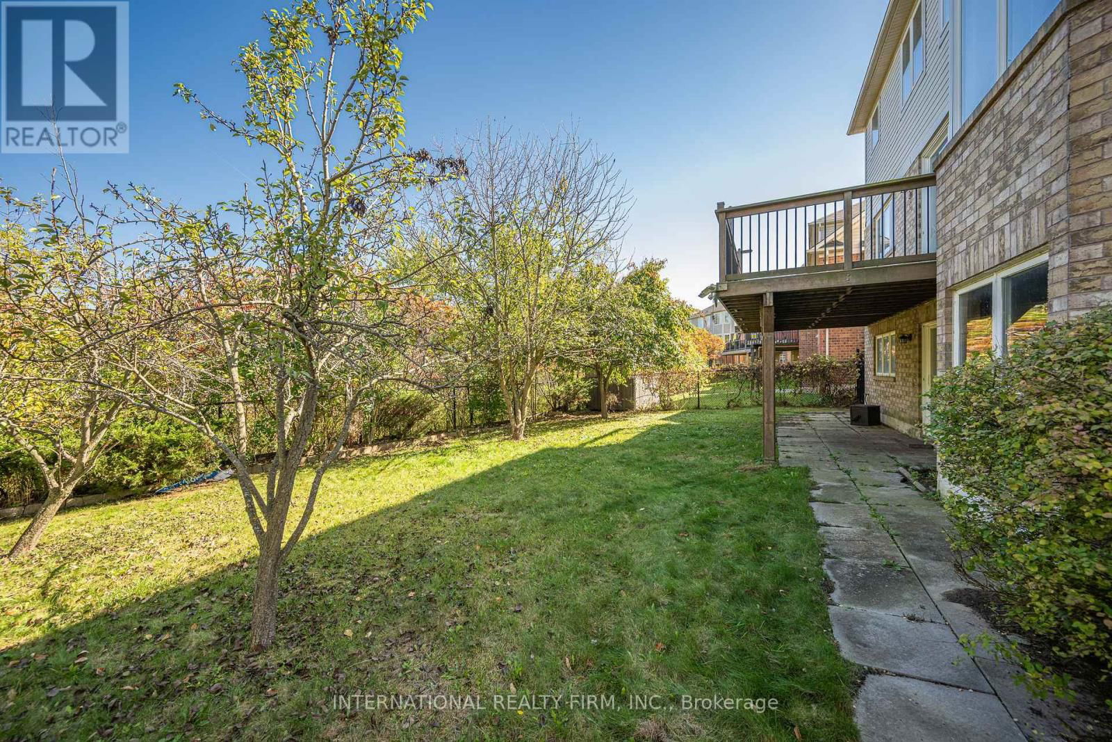 48 DELLGROVE CIRCLE Image 38