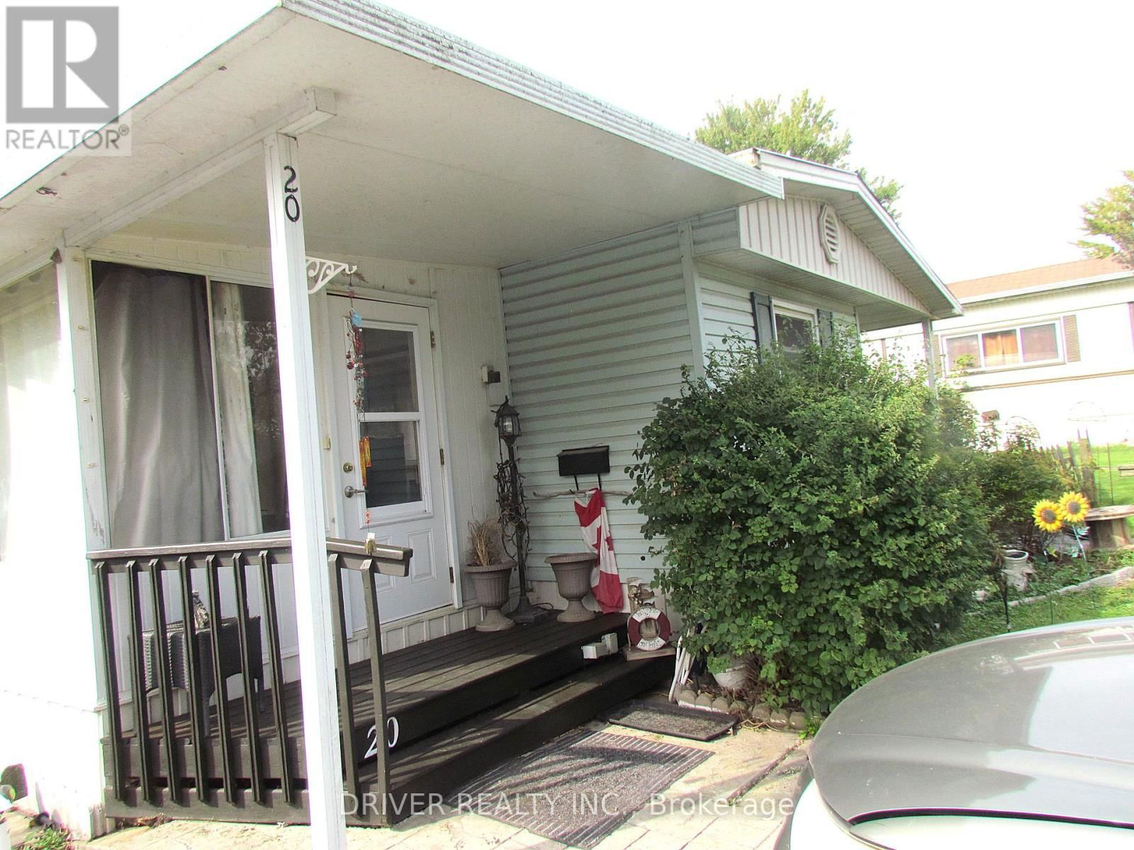 20 PINEVIEW AVENUE Image 2