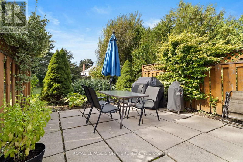 58 Woodbridge Road  Hamilton (Rosedale), L8K3C9 | Image 22