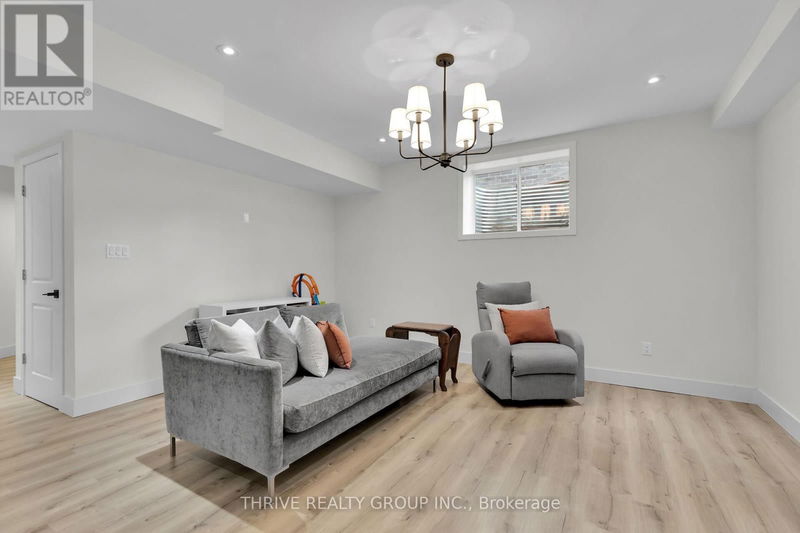 1533 Drew Street  London, N5V0C2 | Image 28