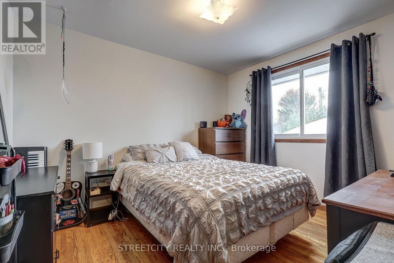 105 Confederation Drive  St. Thomas, N5P3P6 | Image 24