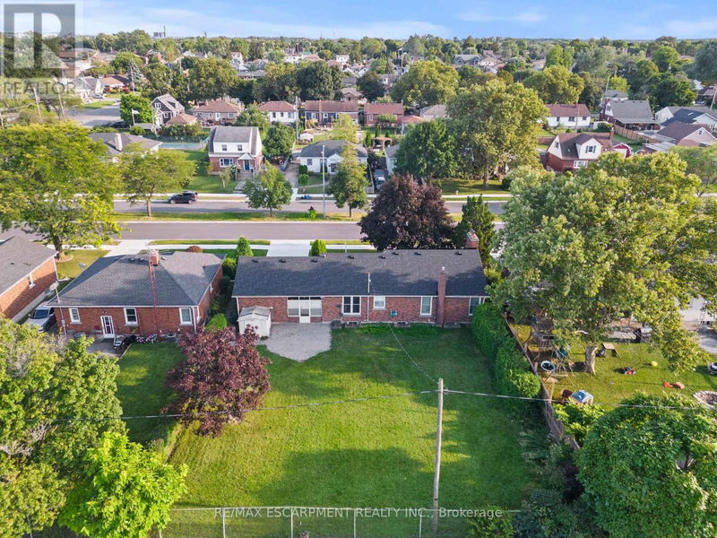 12 Broderick Avenue  Thorold, L2V2H4 | Image 33