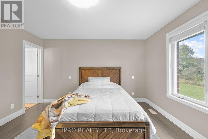 11 CATTAIL Crescent  Quinte West, K8V0J3 | Image 25