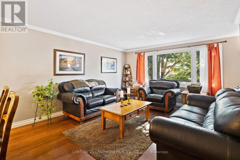 4 Stephen Crescent  Quinte West, K8V6B8 | Image 15