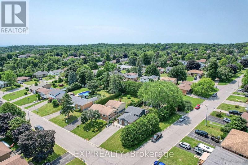 12 Calgary Road  Port Hope, L1A3T8 | Image 38