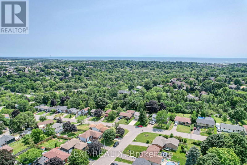 12 Calgary Road  Port Hope, L1A3T8 | Image 39