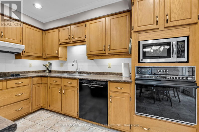  14 - 211 Pine Valley Drive  London, N6J4W5 | Image 16