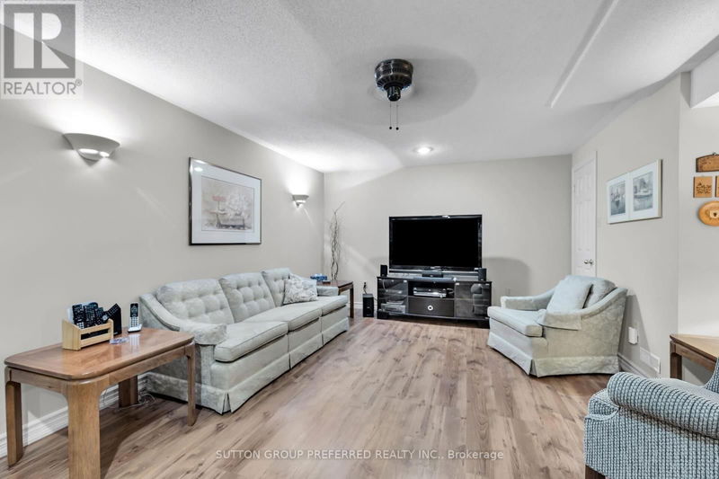  14 - 211 Pine Valley Drive  London, N6J4W5 | Image 27