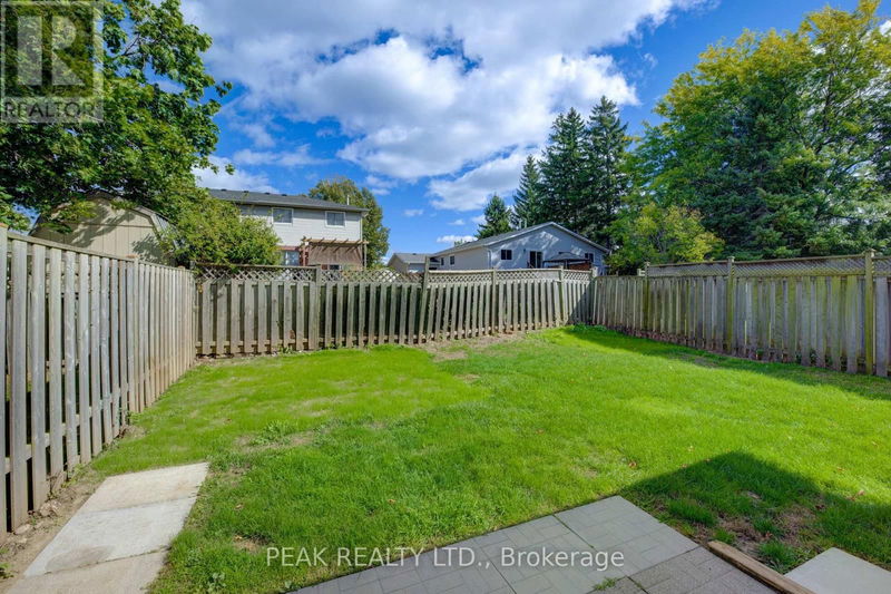 39 Oak Avenue  Brant (Paris), N3L3C6 | Image 30