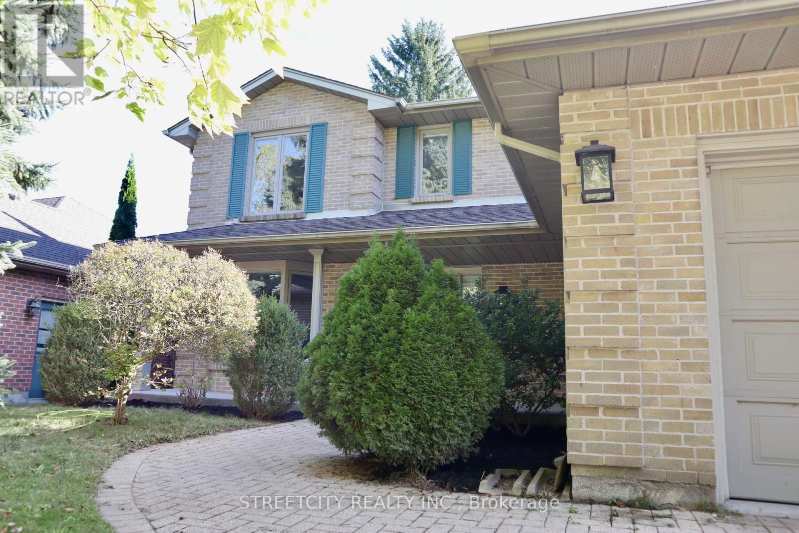 6 MASONVILLE CRESCENT Image 3