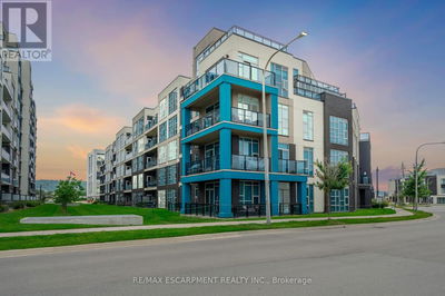  220 - 10 Concord Place  Grimsby, L3M0G6 | Image 1