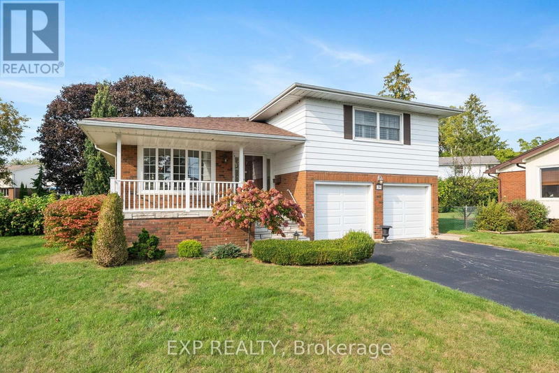 20 Pebble Beach Drive  Cobourg, K9A2C5 | Image 1