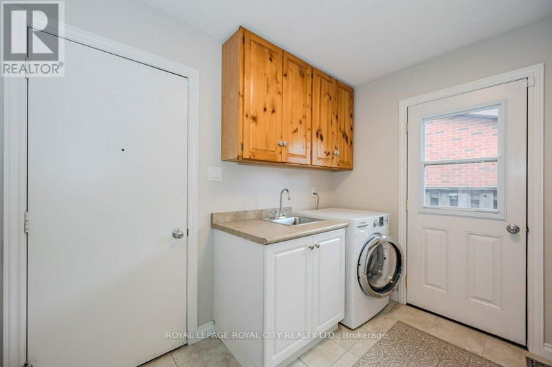 128 Harvard Road  Guelph (Hanlon Creek), N1G3R1 | Image 15