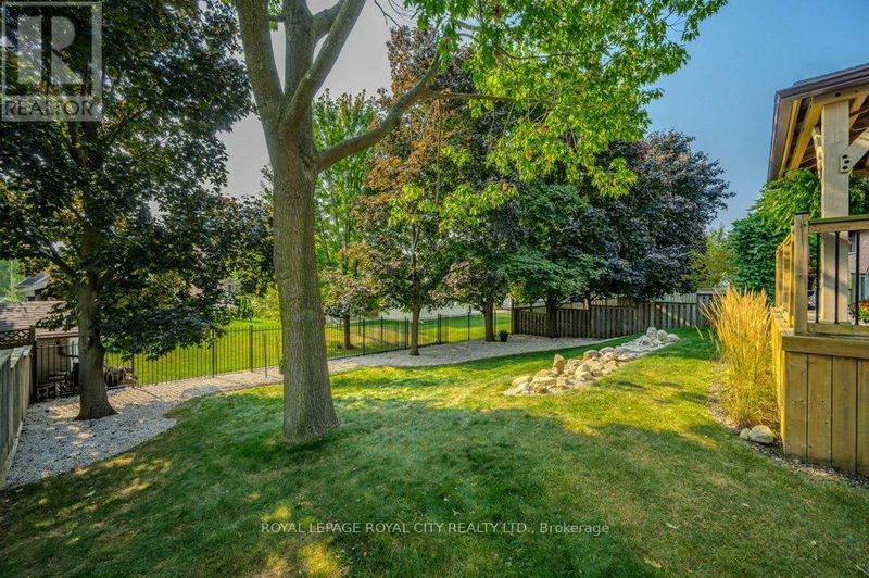 128 Harvard Road  Guelph (Hanlon Creek), N1G3R1 | Image 35