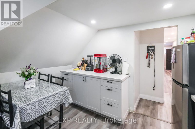 233 Victoria Avenue North Hamilton (Landsdale), L8L5G3 | Image 23