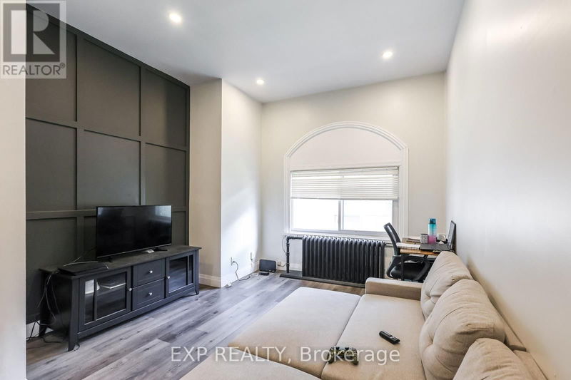 233 Victoria Avenue North Hamilton (Landsdale), L8L5G3 | Image 4