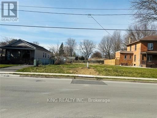 138 PARK Lane  Chatham-Kent (Chatham), N7M4Y3 | Image 4