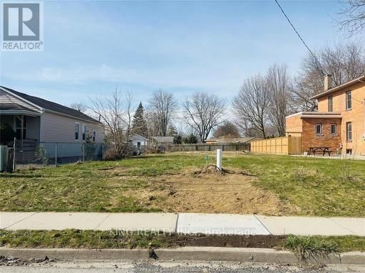 138 PARK Lane  Chatham-Kent (Chatham), N7M4Y3 | Image 5