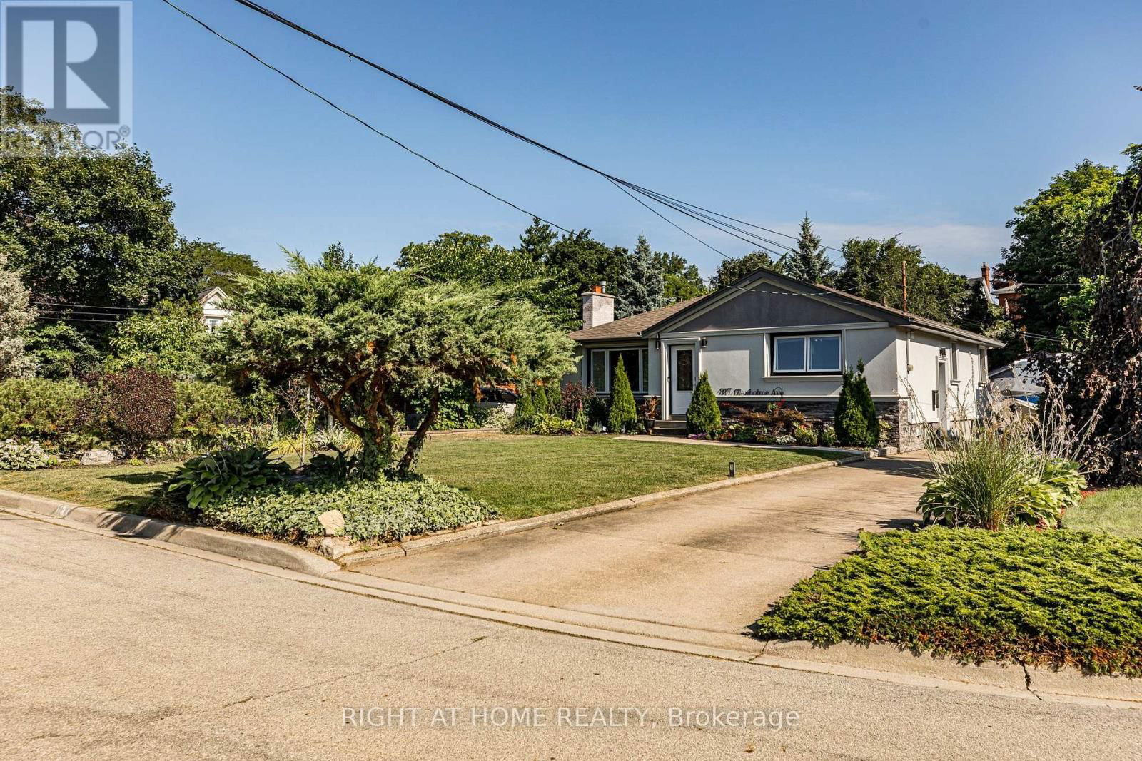 317 GLENHOLME AVENUE Image 2