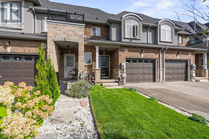 57 Pinot Crescent  Hamilton (Winona), L8E0J9 | Image 3