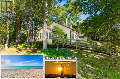 36 Woodward Avenue  Lambton Shores (Grand Bend), N0M1T0 | Image 1